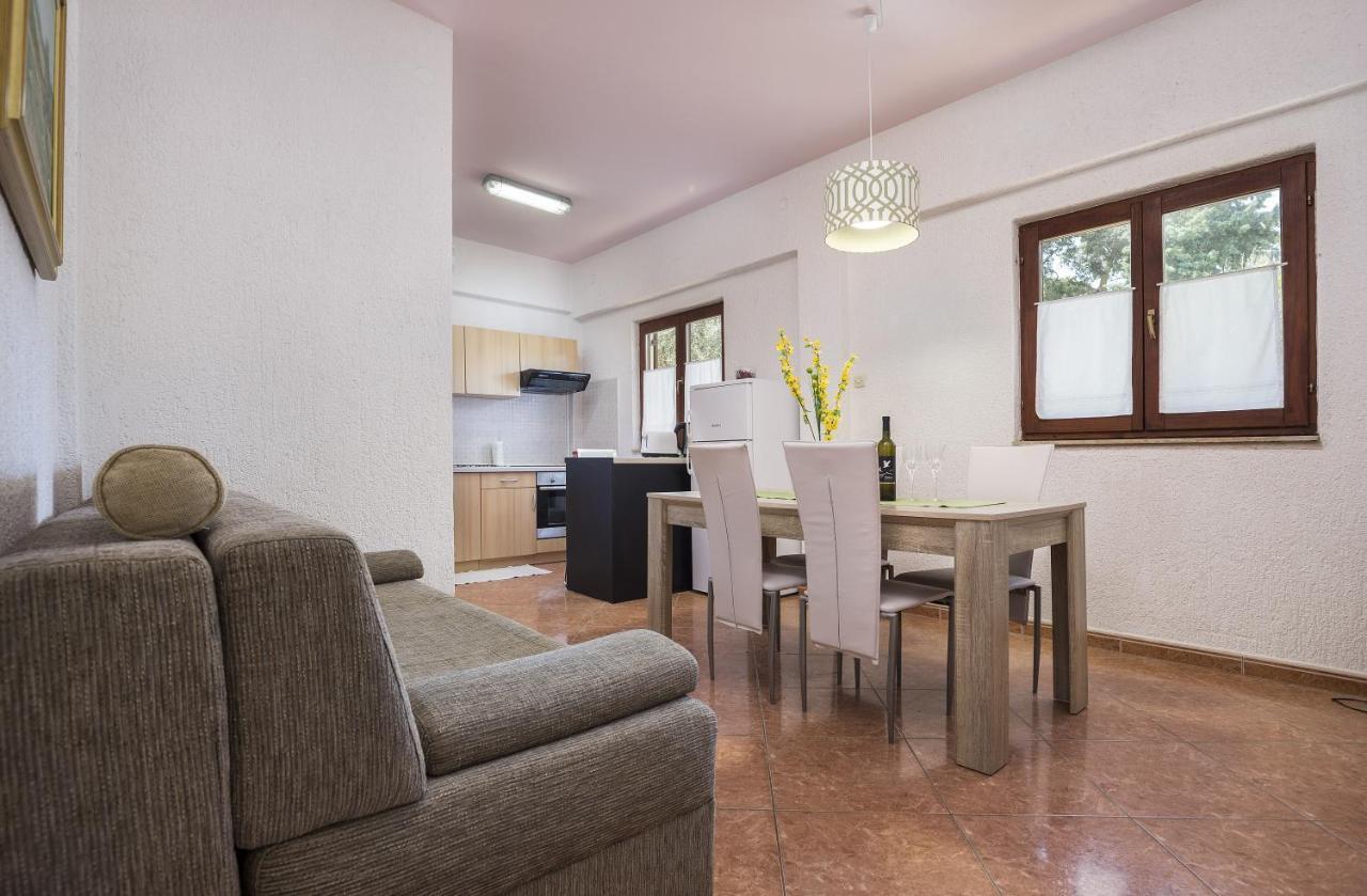 Karmelo Appartment Davorka Rovinj Zewnętrze zdjęcie